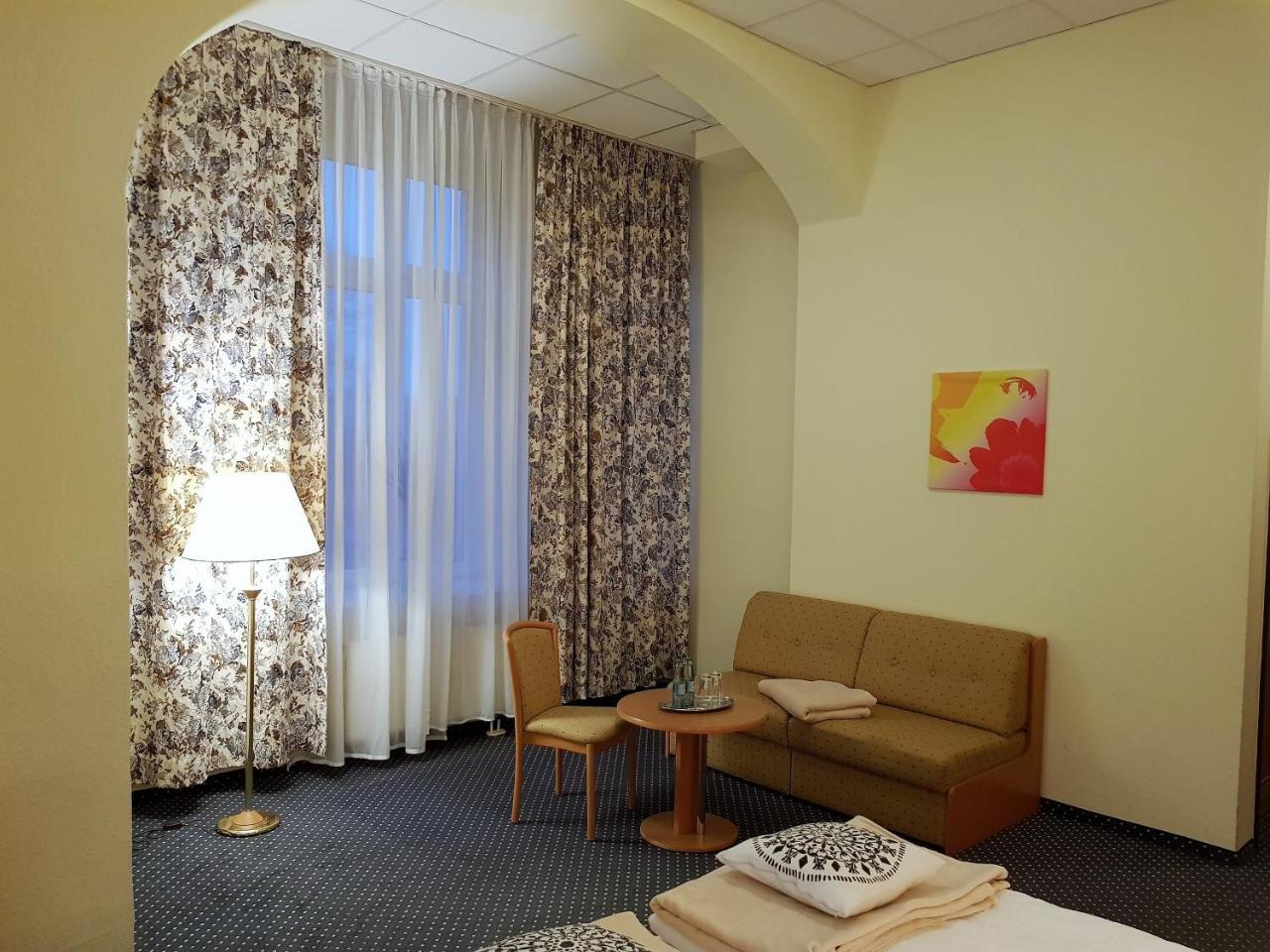 Hotel Altberesinchen Frankfurt  Esterno foto